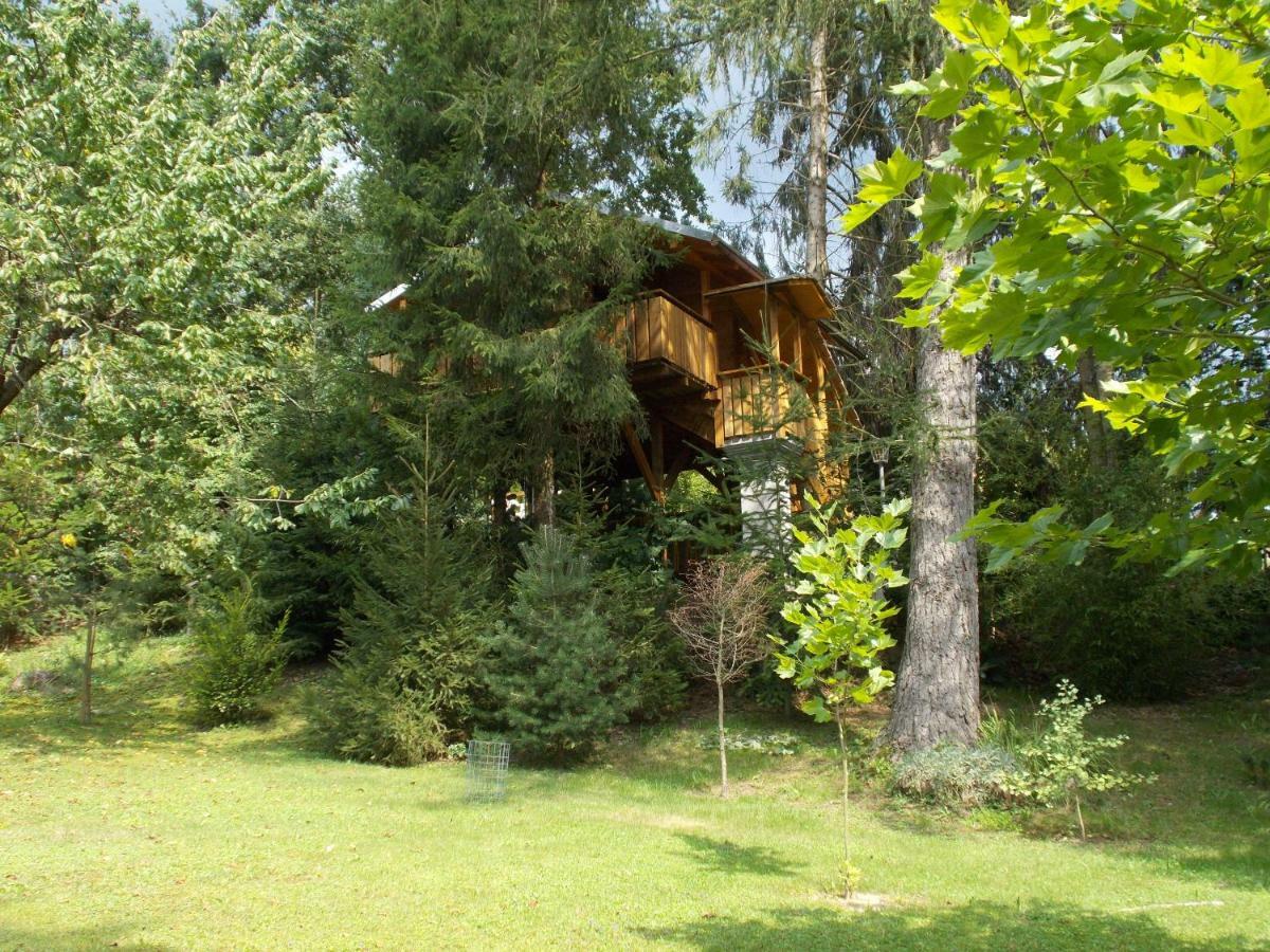 Baumhaus Wolfshoehle Fischach Bagian luar foto